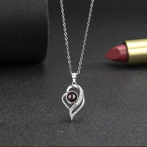 Meron necklace